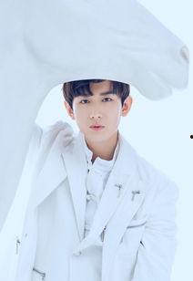 成毅恋情最新爆料图片,甜蜜同框引热议，细节揭秘恋情真相！”  第1张